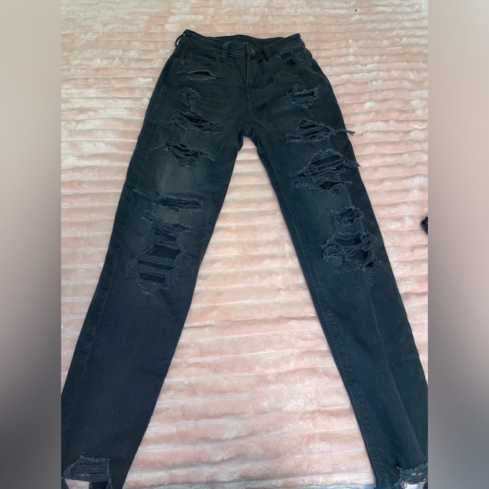 Ash Black American Eagle Mom Jeans